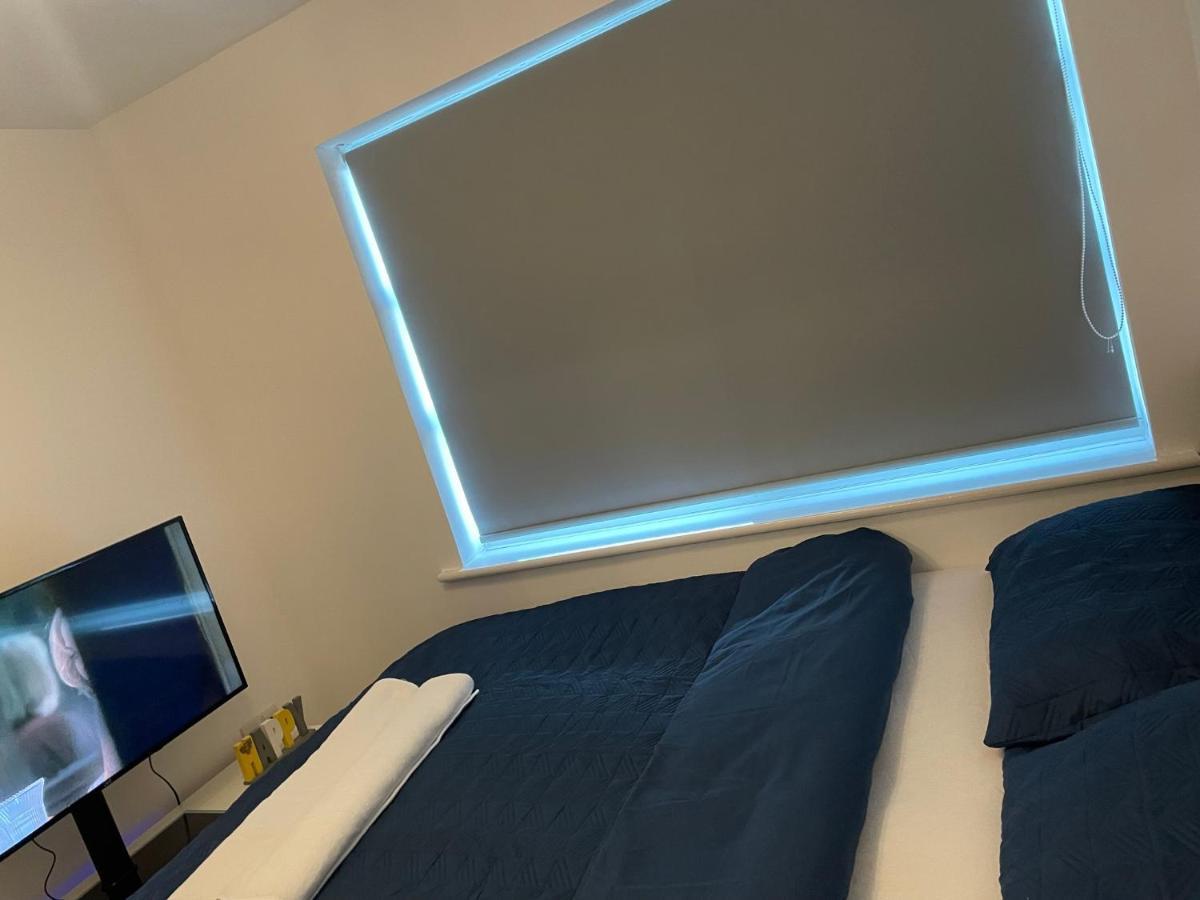 King Dems Home ダグナム エクステリア 写真